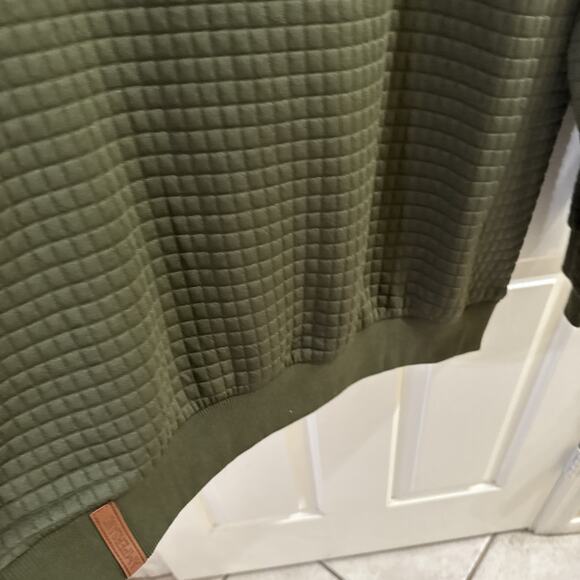 Ampersand Avenue Quilted Pullover Hoodie Size Medium Olive Fall NWT Oversized - Picture 8 of 13